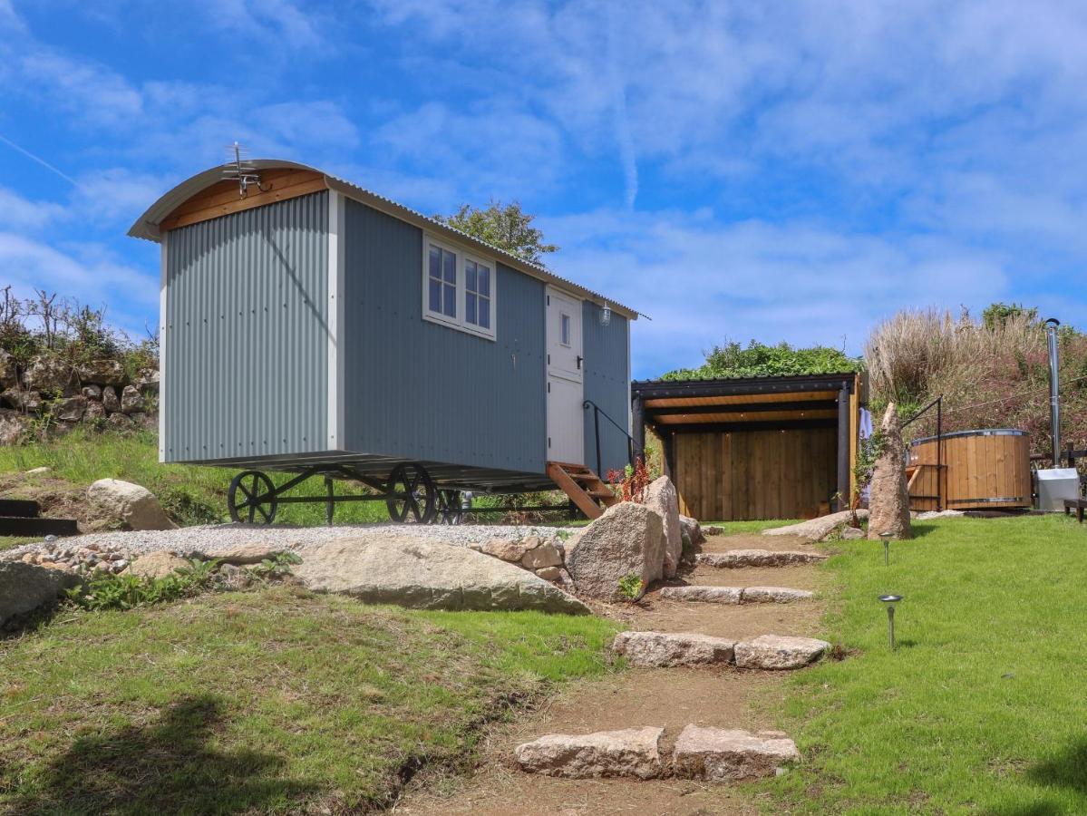 Bosulla Shepherds Hut Пензанс Экстерьер фото